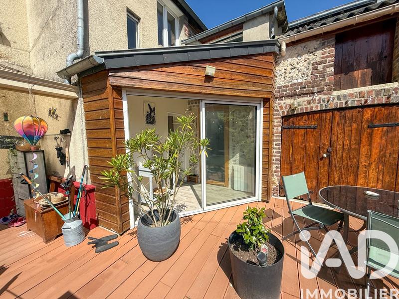 Maison - 140 m² - 6 pièces