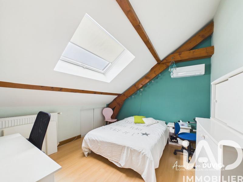 Maison - 144 m² - 5 pièces