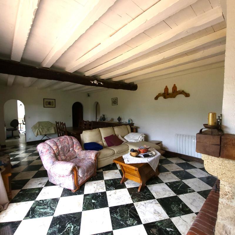 Maison - 121 m² - 5 pièces