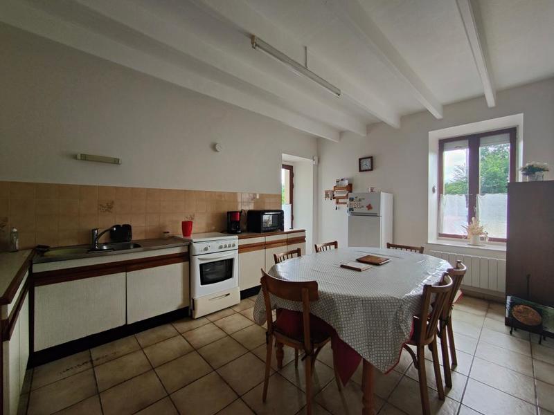 Maison en pierre - 105 m² - 5 pièces