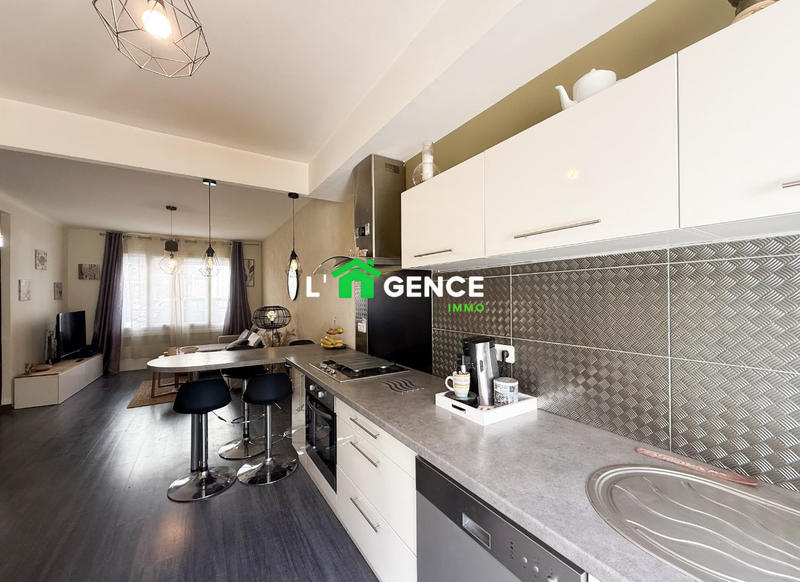 Maison - 81 m² - 3 pièces