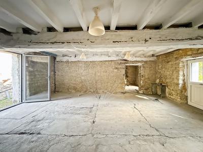 Maison en pierre - 105 m² - 4 pièces