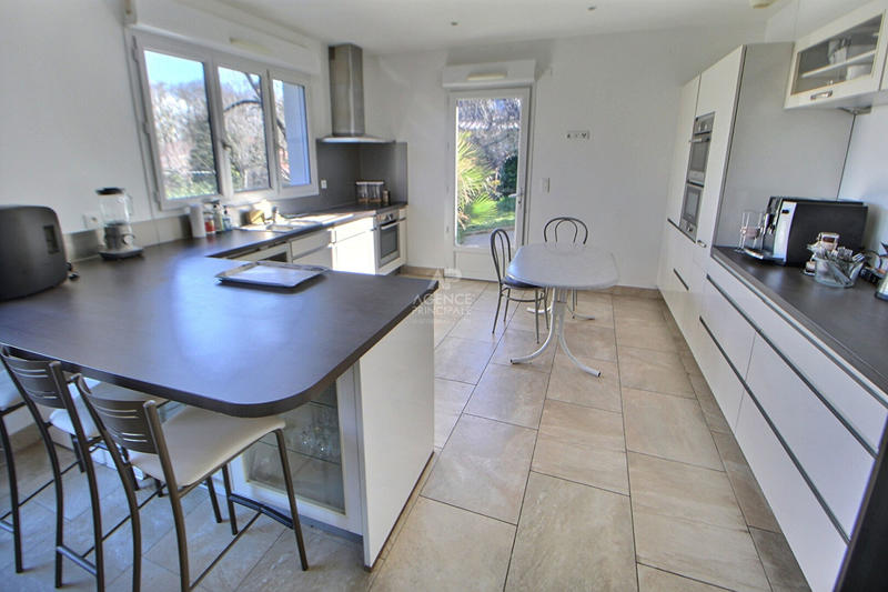 Maison - 112 m² - 5 pièces