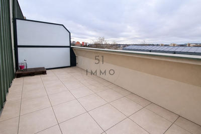 Appartement - 47 m² - 2 pièces