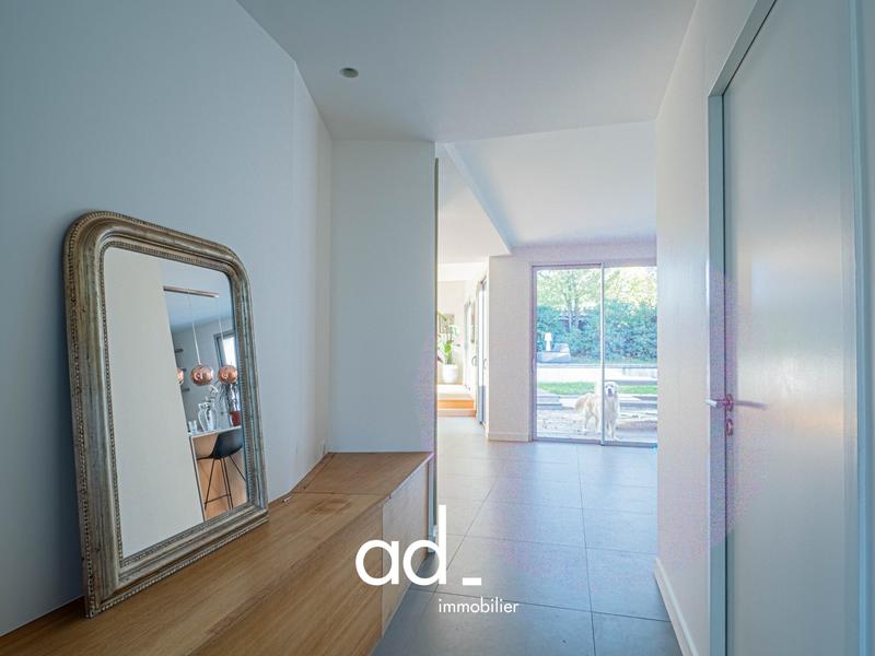 Maison contemporaine - 180 m² - 6 pièces