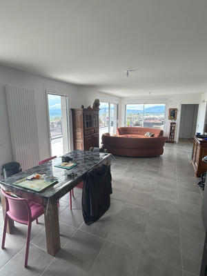 Appartement - 98 m² - 4 pièces