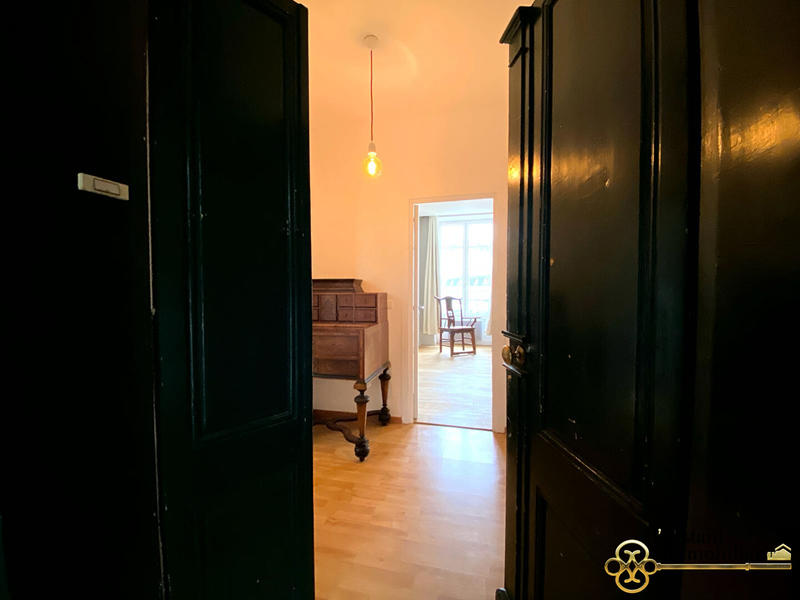 Appartement - 145 m² - 7 pièces