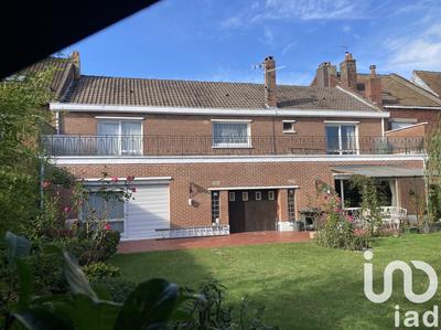 Maison de maîtres - 237 m² - 12 pièces