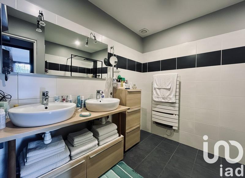 Appartement - 101 m² - 3 pièces