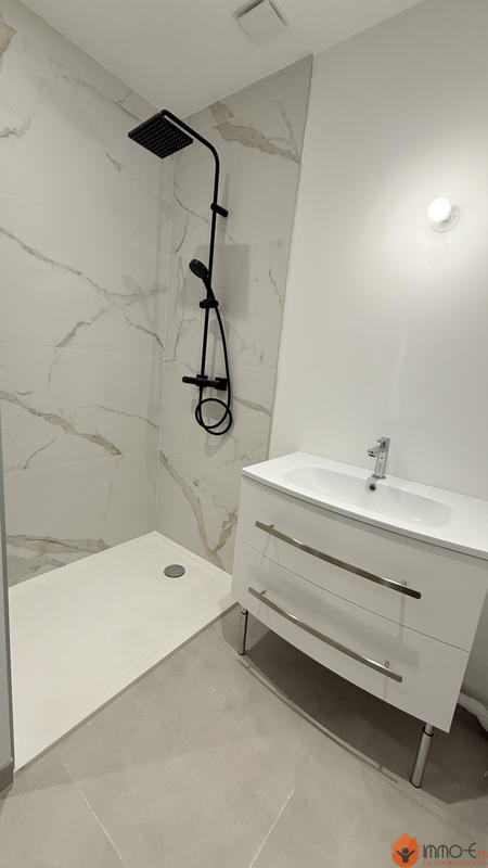 Appartement - 76 m² - 3 pièces