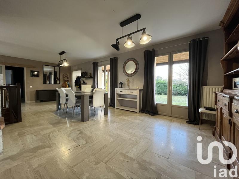 Maison - 162 m² - 6 pièces