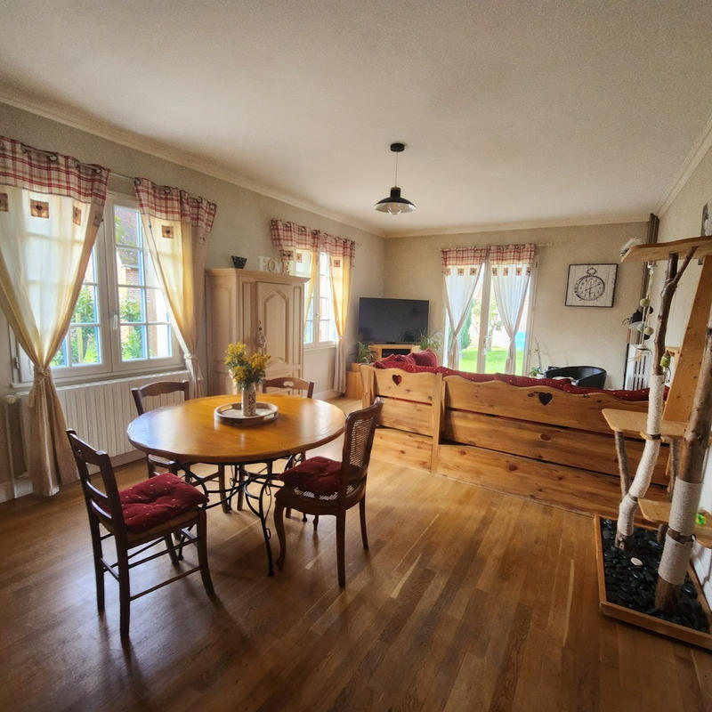 Maison - 160 m² - 6 pièces