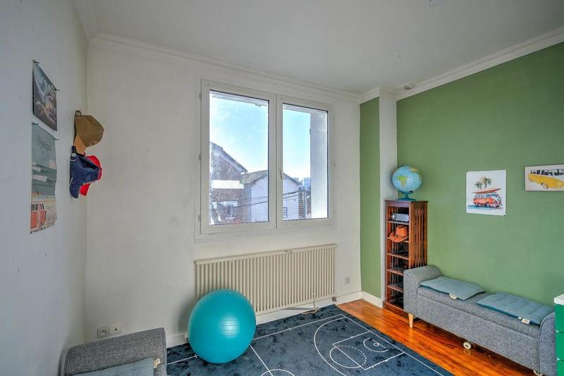 Maison - 85 m² - 5 pièces