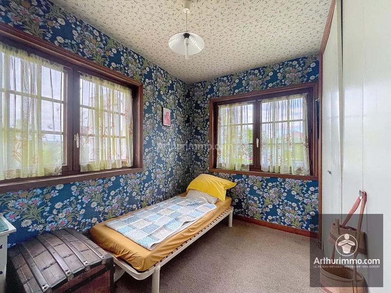 Maison - 254 m² - 9 pièces