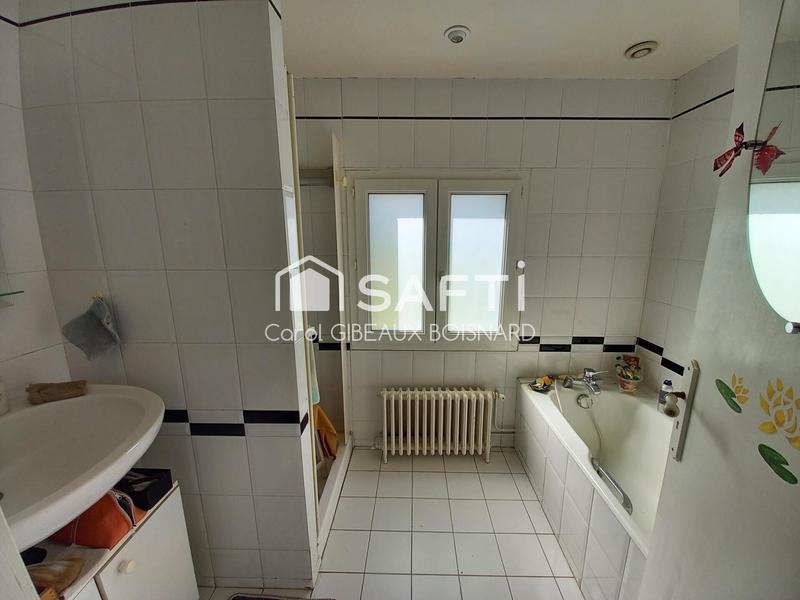 Maison - 145 m² - 9 pièces