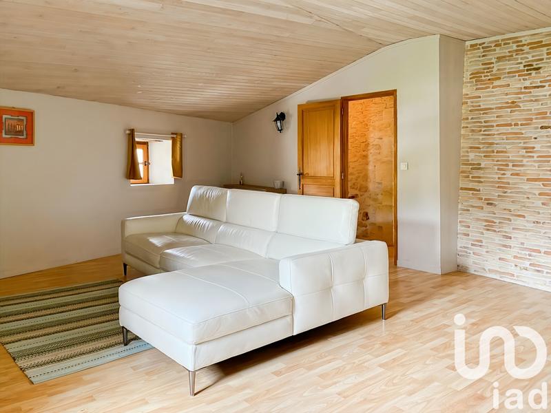 Maison - 198 m² - 6 pièces