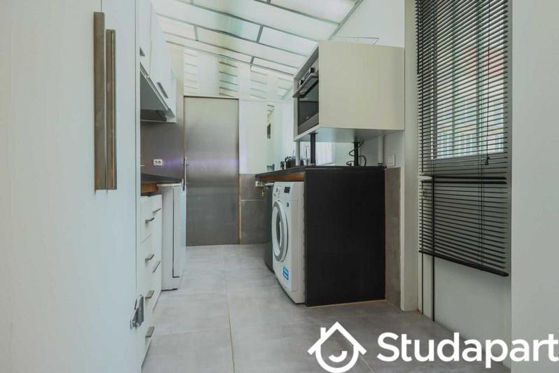 Appartement - 64 m² - 1 pièce