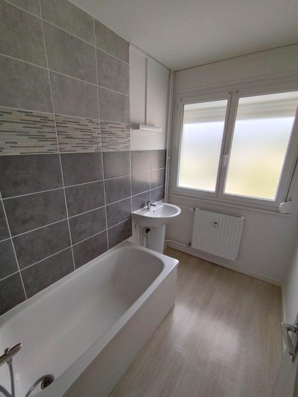 Appartement - 70 m² - 3 pièces