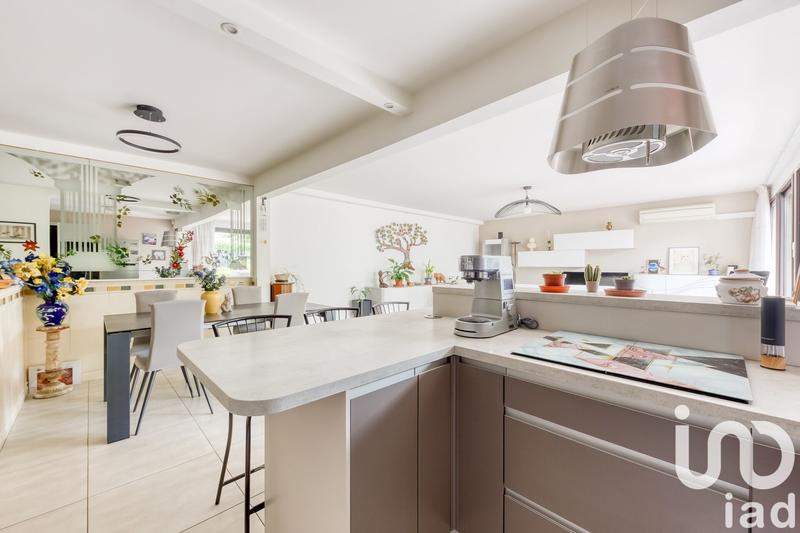 Appartement - 104 m² - 5 pièces