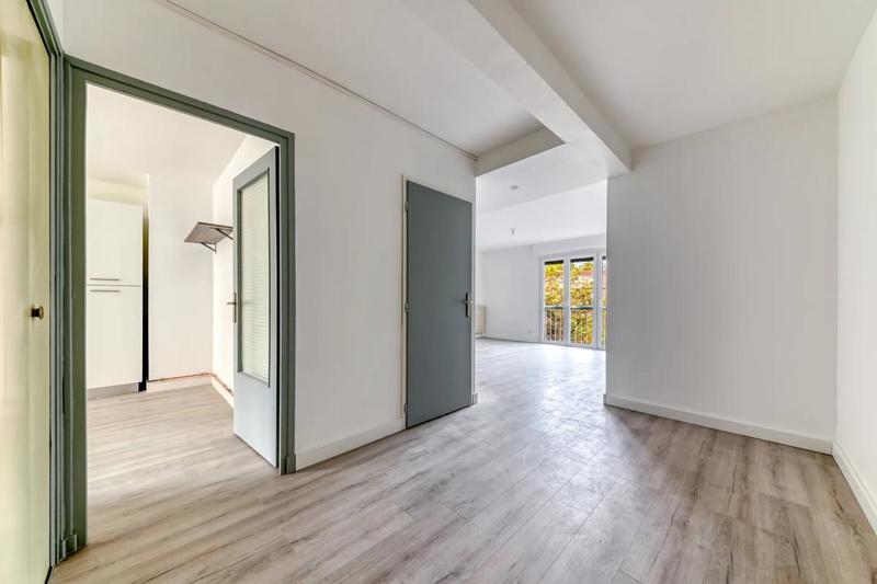 Appartement - 81 m² - 4 pièces