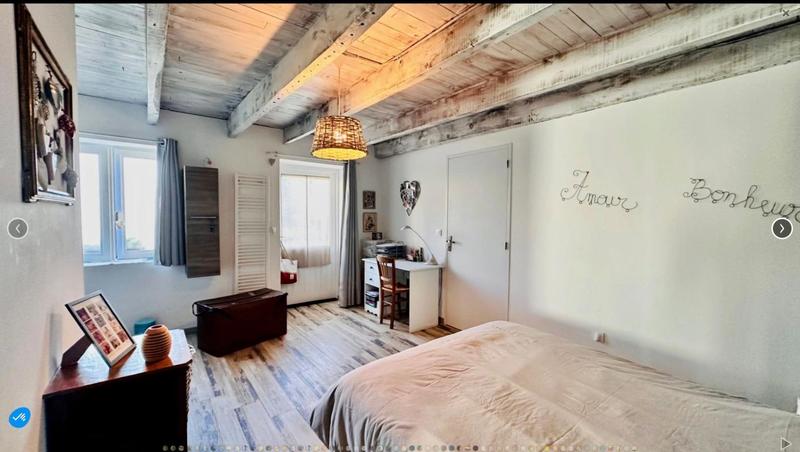 Ferme - 240 m² - 2 pièces