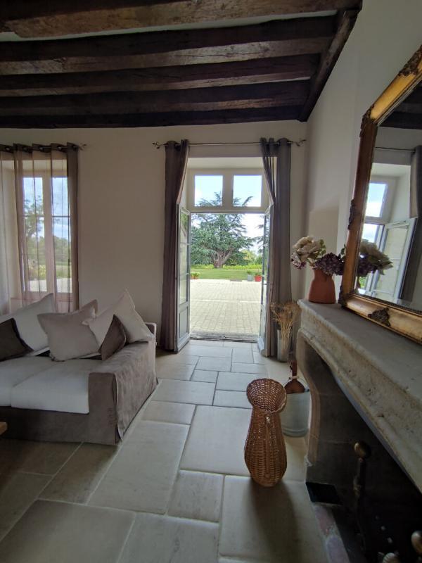 Château - 980 m² - 27 pièces