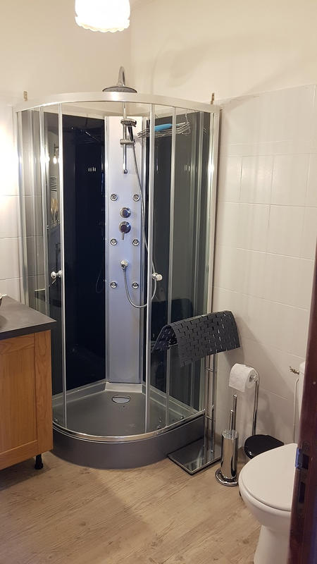 Maison - 235 m² - 10 pièces