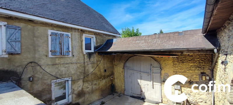 Maison ancienne - 216 m² - 7 pièces