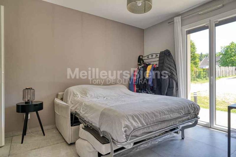 Maison - 210 m² - 8 pièces