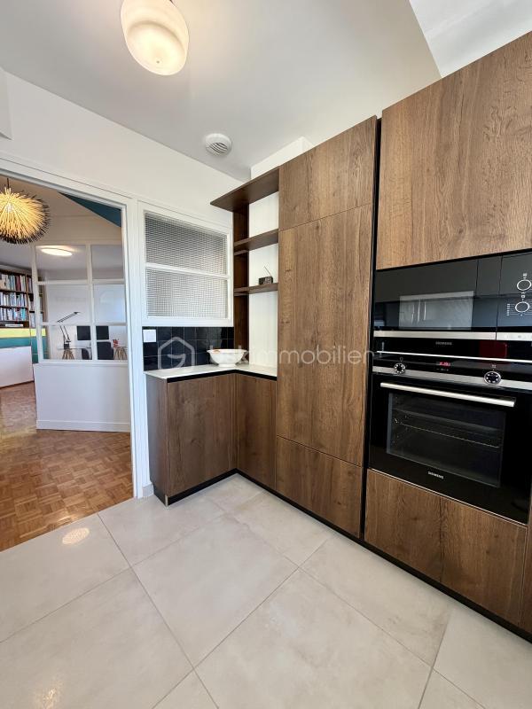 Appartement - 106 m² - 3 pièces