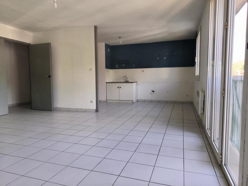 Appartement - 80 m² - 3 pièces