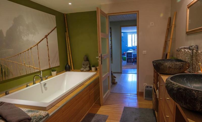 Gîte - 625 m² - 25 pièces