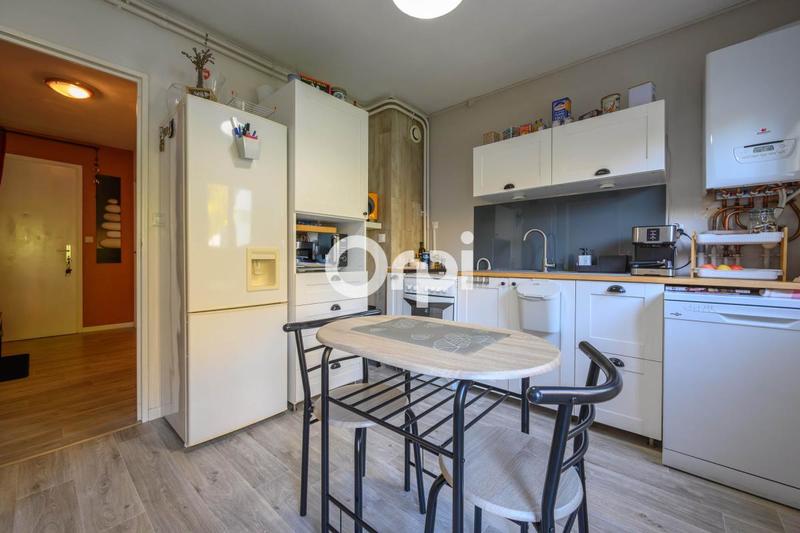 Maison - 94 m² - 5 pièces