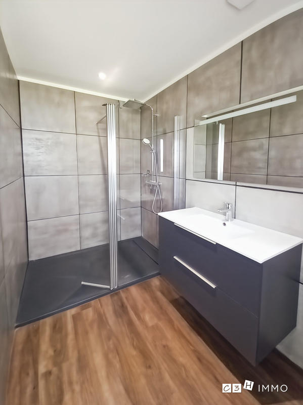 Maison - 168 m² - 5 pièces