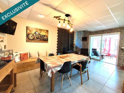 Maison - 210 m² - 8 pièces