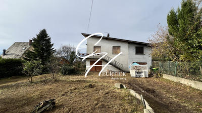 Maison - 160 m² - 5 pièces