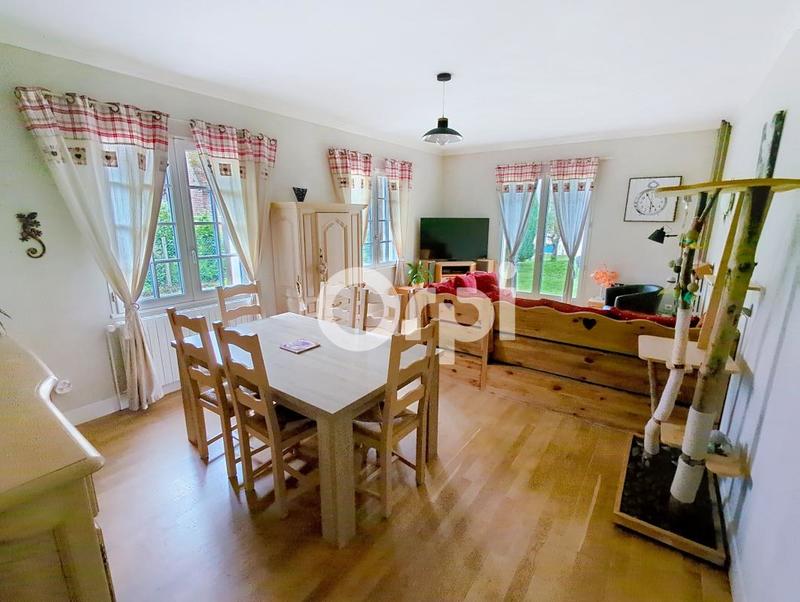 Maison - 160 m² - 6 pièces