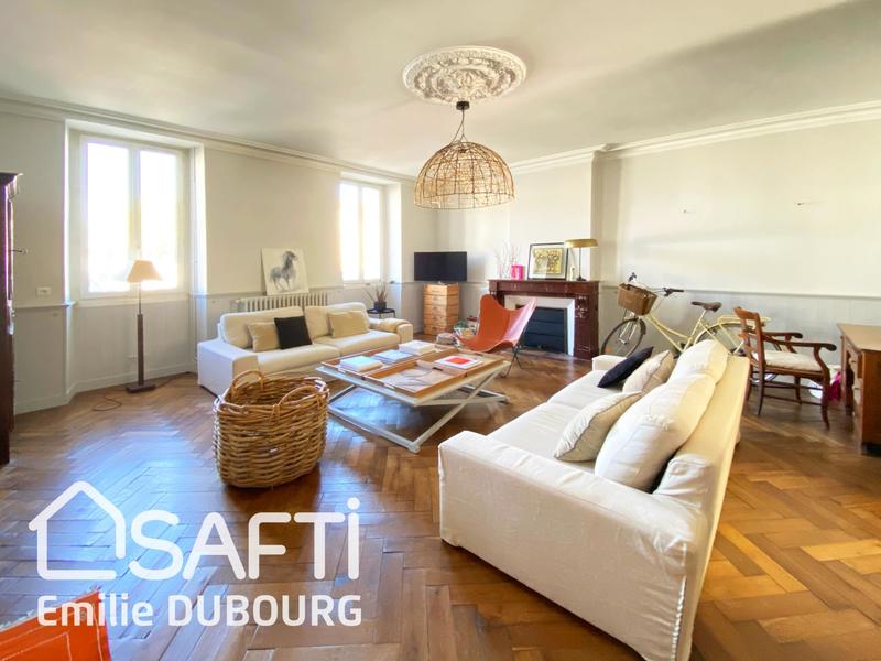 Maison - 180 m² - 4 pièces