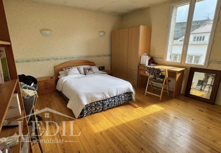 Maison de ville - 124 m² - 5 pièces