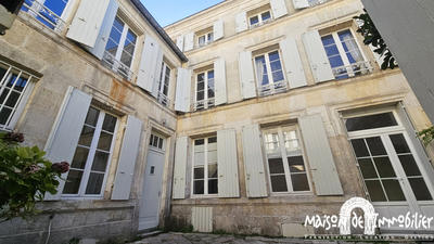 Maison - 136 m² - 6 pièces