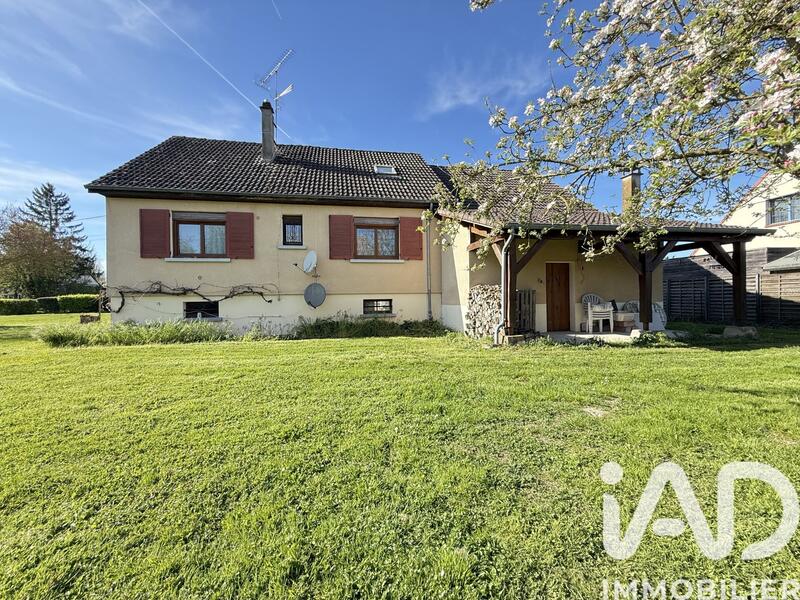 Maison - 110 m² - 5 pièces