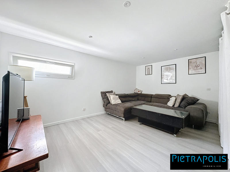 Maison - 148 m² - 7 pièces