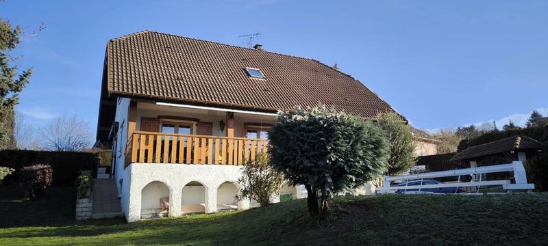 Villa - 169 m² - 6 pièces