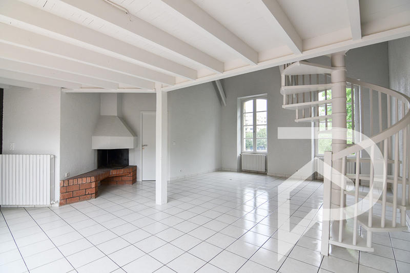 Appartement - 124 m² - 4 pièces