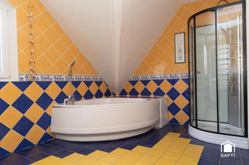 Maison - 186 m² - 6 pièces