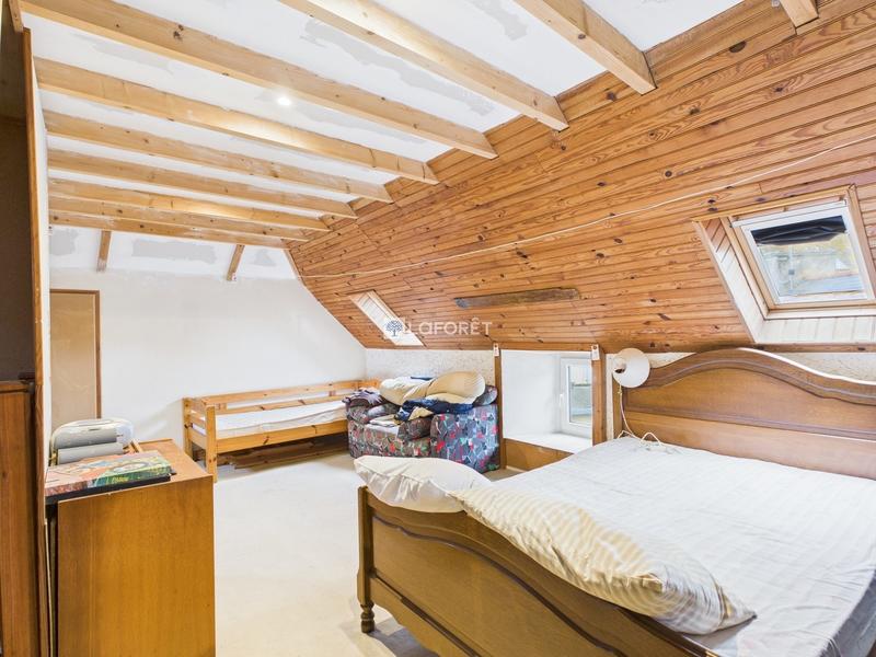 Maison - 80 m² - 5 pièces