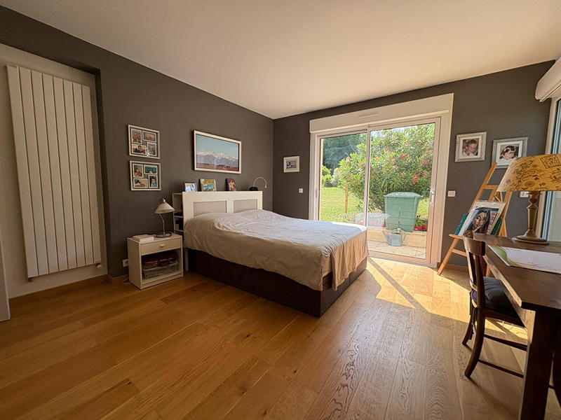 Maison - 173 m² - 8 pièces