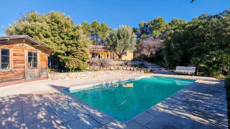 Villa - 132 m² - 5 pièces