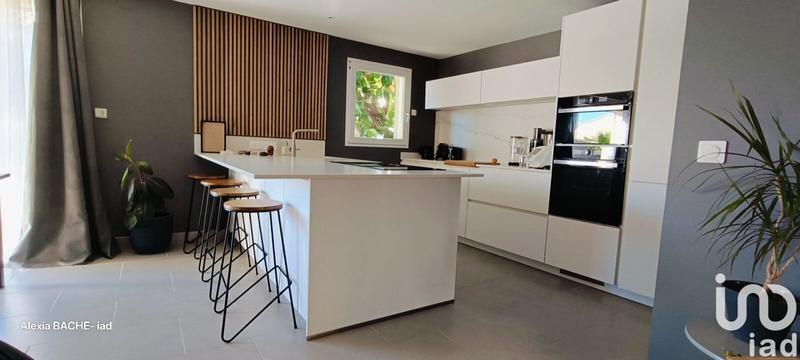 Maison - 137 m² - 4 pièces