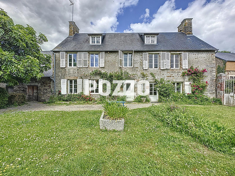 Maison - 171 m² - 8 pièces